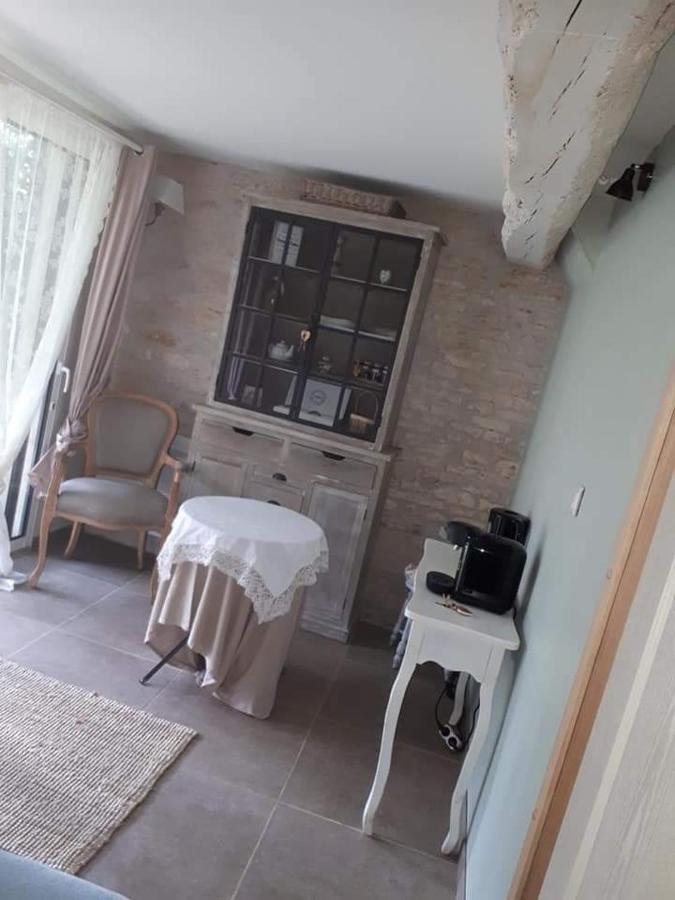Chez Gladys Et Ses Enfants Ξενοδοχείο Lain Εξωτερικό φωτογραφία